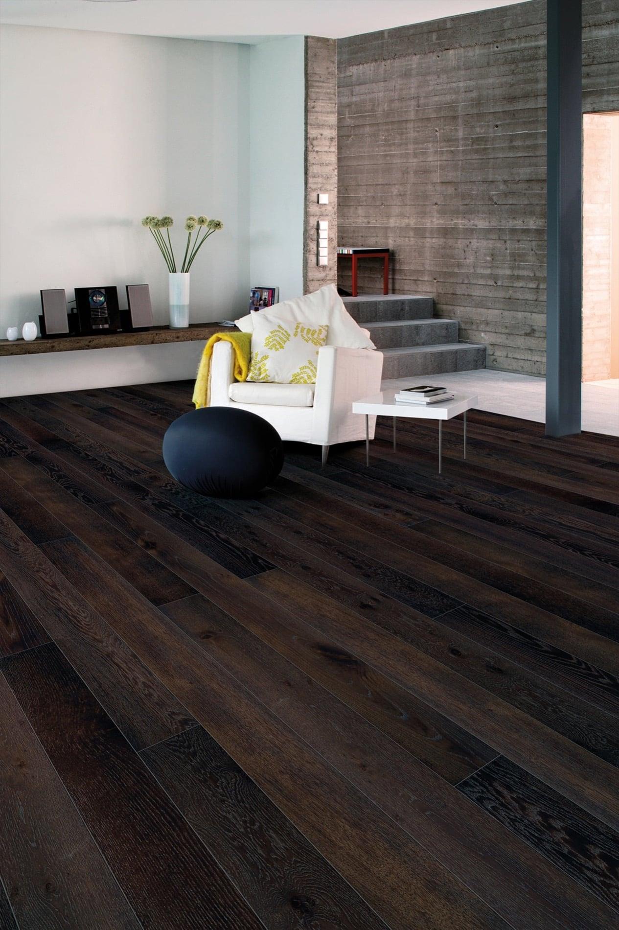 Oak-Classic-Walnut-stain-matt-lacquer-living-room-1-1