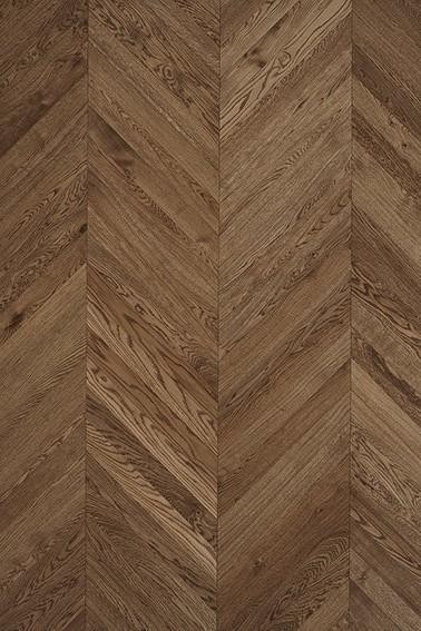 Timberwise-tammi-Oak-Chevron45-80x670mm-Antique-harjattu-brush-oljyvahattu-waxoil-2D-1-rotated